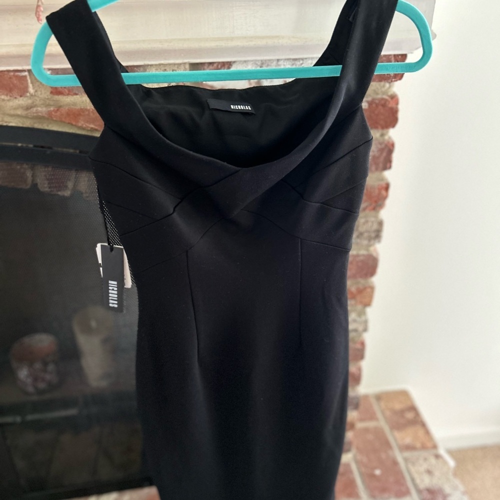 Nicholas Ponti Cross Front Off Shoulders Dress Size 2 - BNWT - Picture 4 of 16